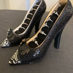 Miniature Shoe Ring holder (rings not included)